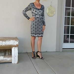 Free people sz s/p.beautiful embroidered details.